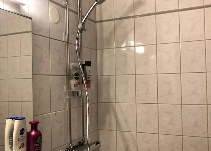 Center 2 Free Private Parking With Heating Plug